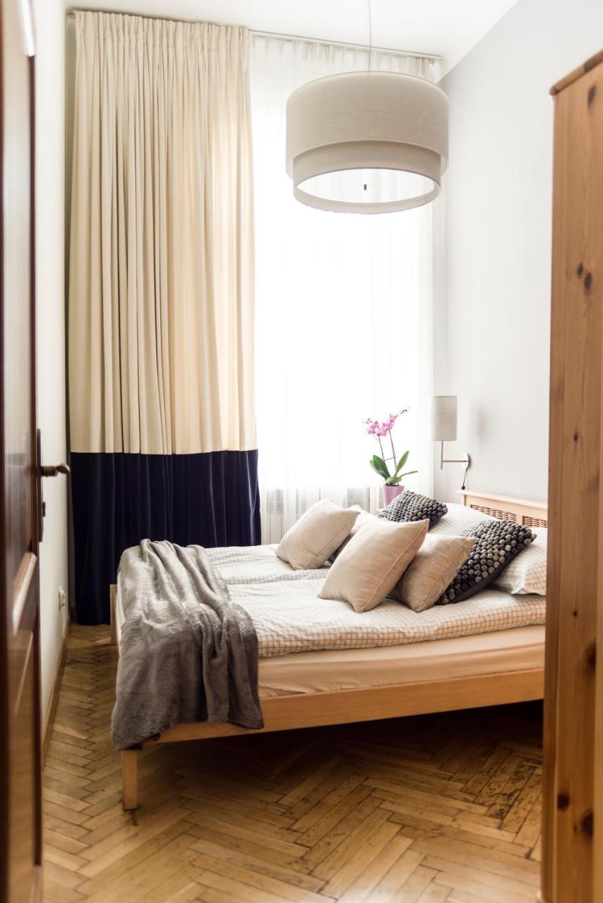 ワルシャワApartament Chmielna 5アパートメント エクステリア 写真