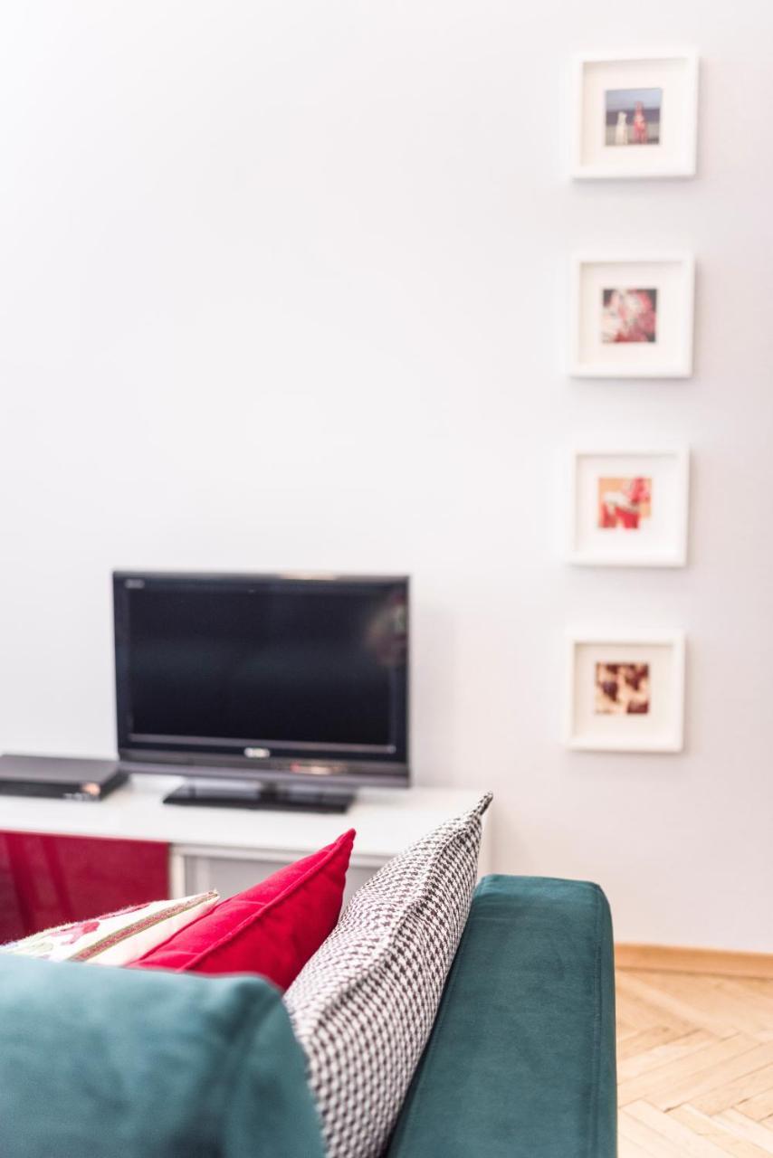 ワルシャワApartament Chmielna 5アパートメント エクステリア 写真